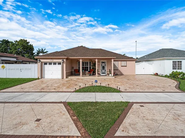 13727 SW 181st St, Miami, FL 33177