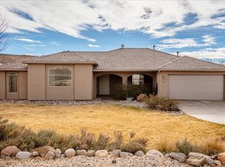 492 N Main St, Leeds, UT 84746