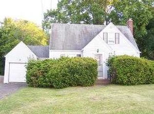 183 Cedar St, Newington, CT 06111