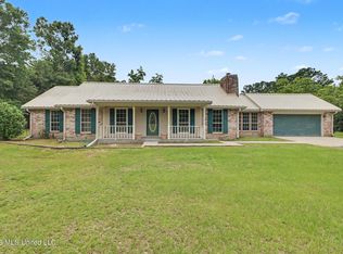 256 Morgan Seal Rd, Picayune, MS 39466