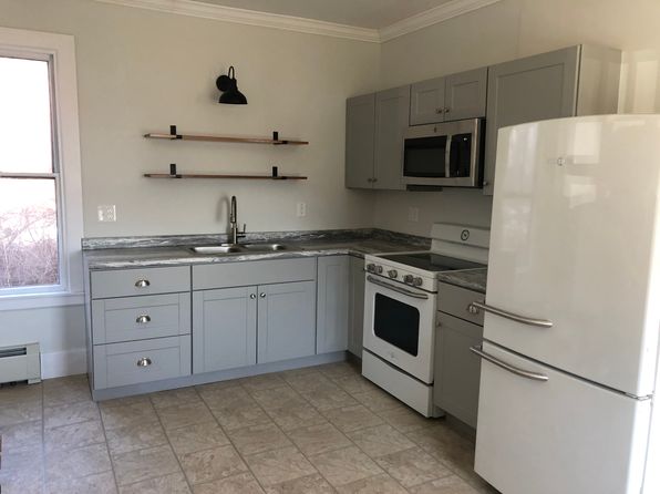 86 College Ave #1