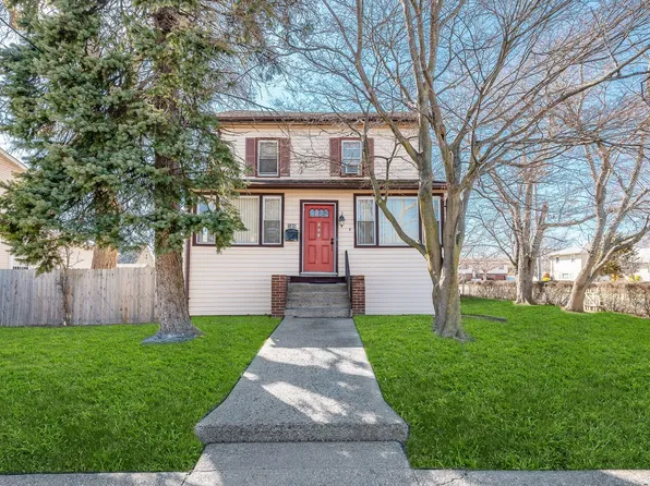 380 S Long Beach Avenue, Freeport, NY 11520