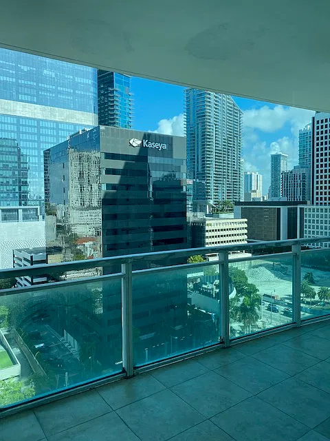 The Plaza 1500 - 1 — Photo 2