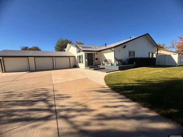 500 Cascade St, Lander, WY 82520