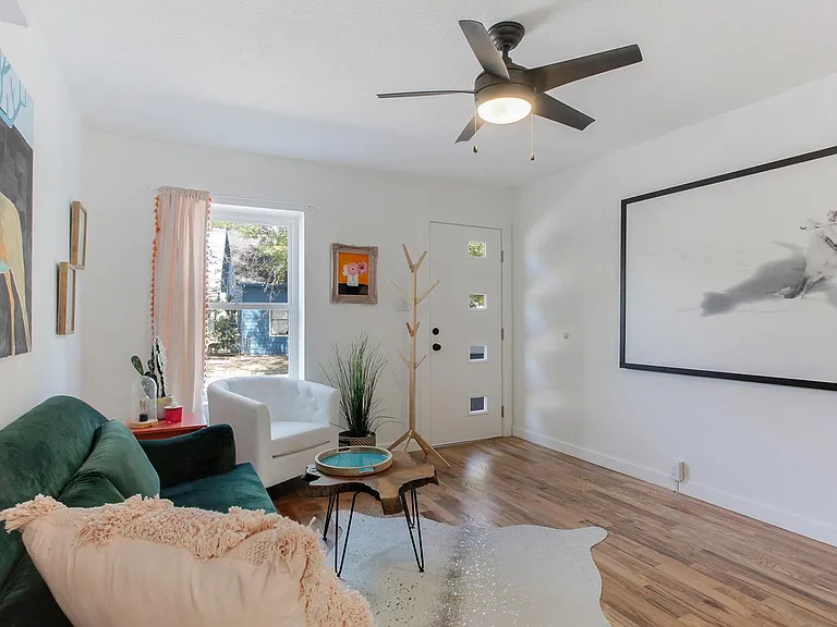 3555 N Williams St — Photo 5