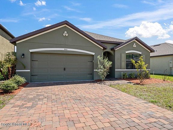 4th image of 845 Old Country Rd S #E