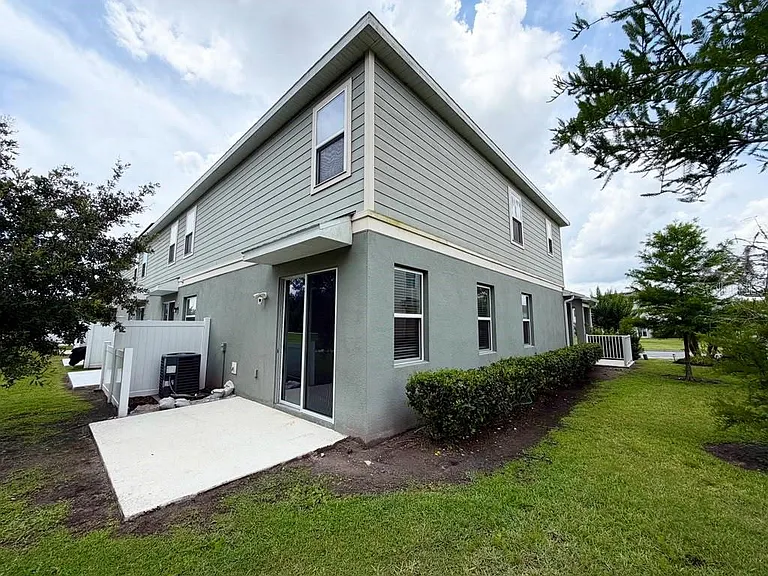 2618 Pleasant Cypress Cir — Photo 27
