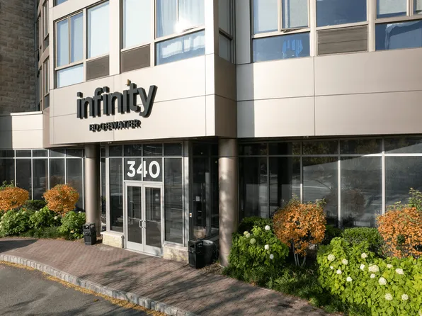 Infinity Edgewater