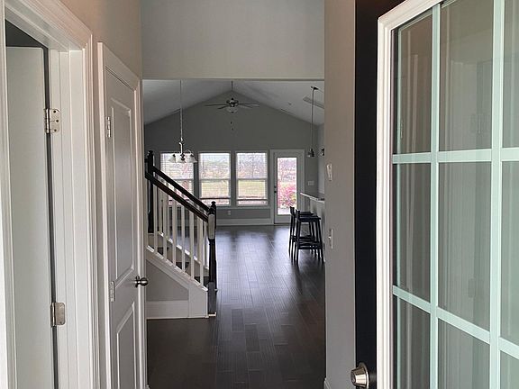 4th image of 1719 Palmetto Palm Dr