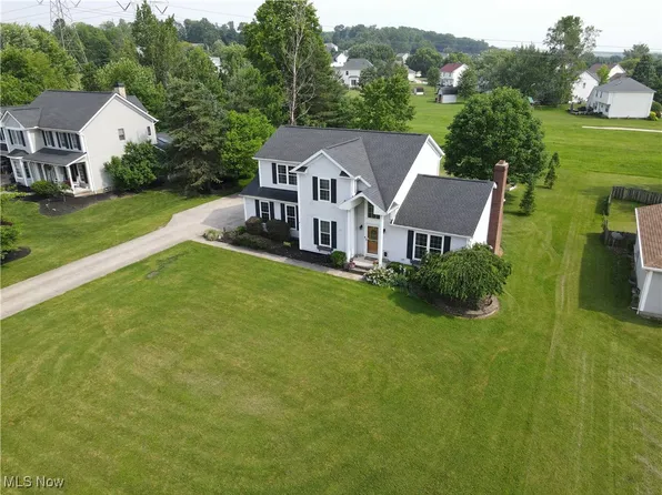 220 Long Rd, Macedonia, OH 44056