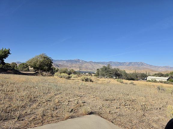 4th image of 3804 Flicker Rd