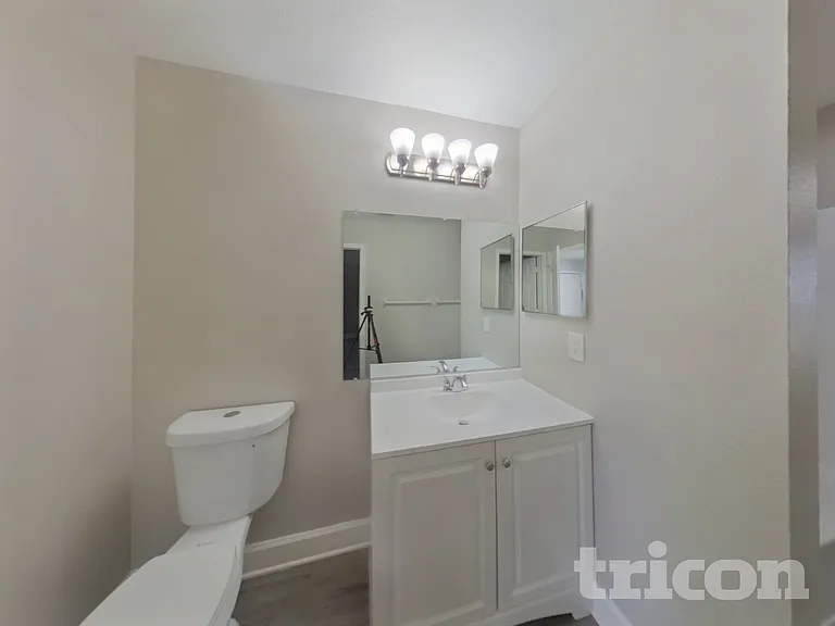 162 Hidden Pointe Ln — Photo 16