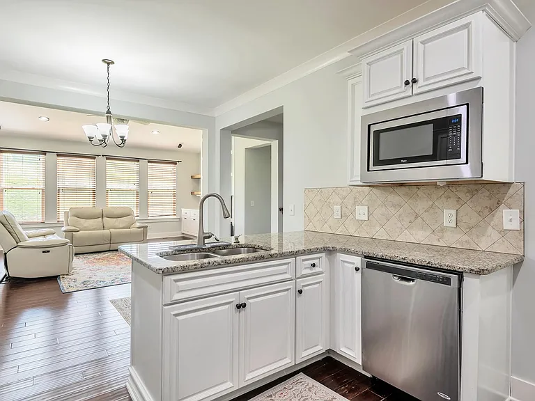 1001 Ryecroft Ln — Photo 12