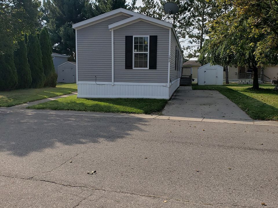 1st image of 900 W Columbia St #192