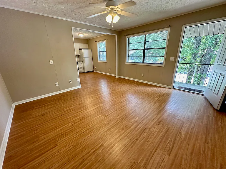 837 N Gay St — Photo 4