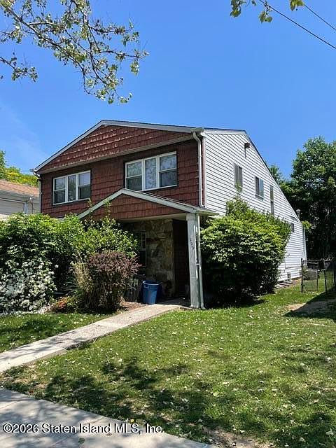 2nd image of 229 Warwick Ave