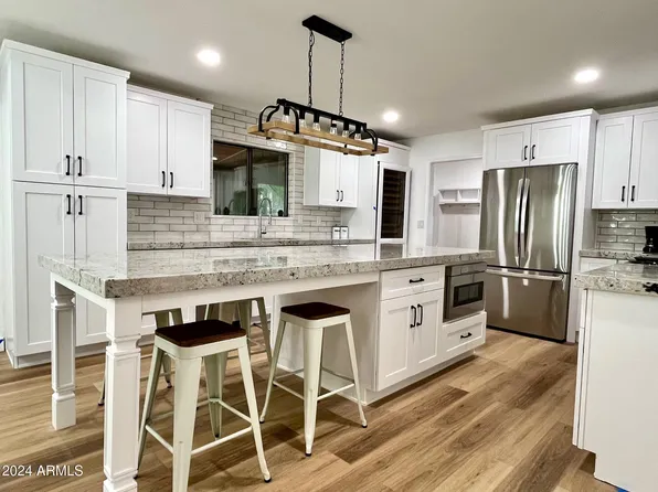 6667 COUNTRY CLUB Drive, Pinetop, AZ 85935
