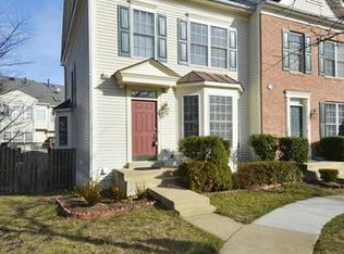 7427 Ardglass Ct, Lorton, VA 22079