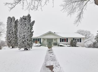 360 Knoll Rd, Belvidere, IL 61008