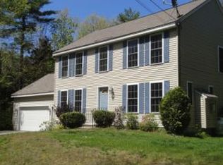 17 Meadow Ln, Rochester, NH 03867