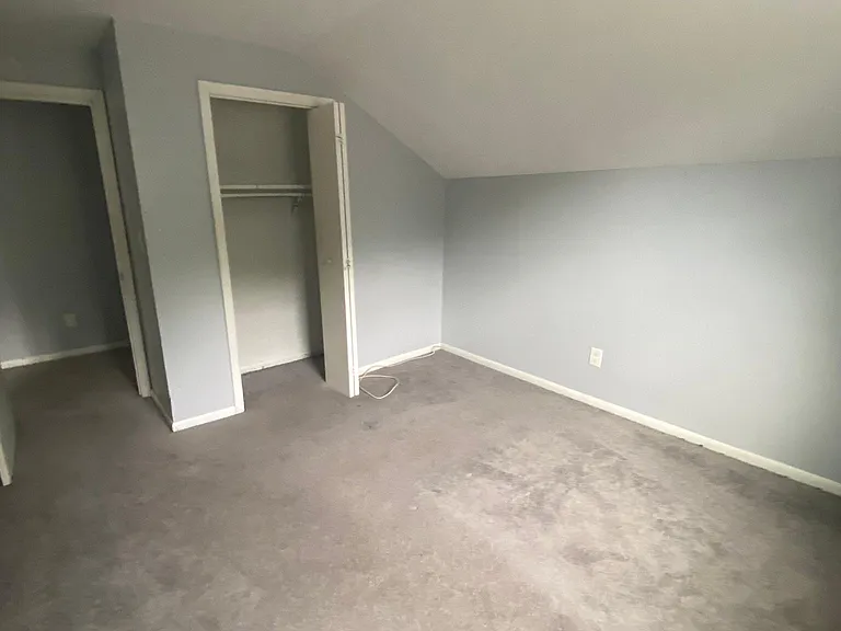 16917 Larchwood Ave — Photo 53