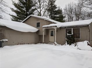 4269 Inverrary Dr, Liverpool, NY 13090