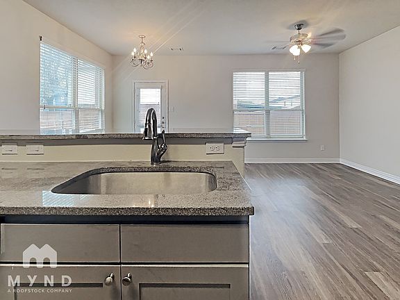 3rd image of 101 Peach St Unit 1