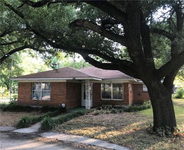 209 North College, Rosebud, TX, 76570