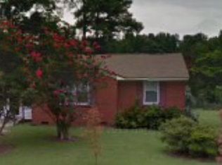 1591 Red Oak Rd, Nashville, NC 27856