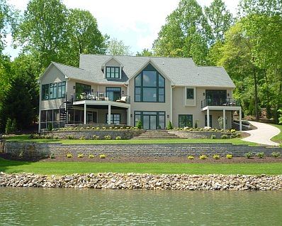 Beautiful Lake Home
