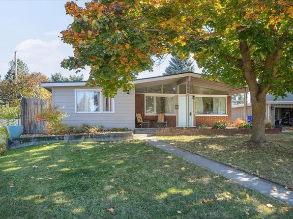 6702 N Post St, Spokane, WA 99208