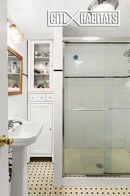 Sold by Citi Habitats | media 3