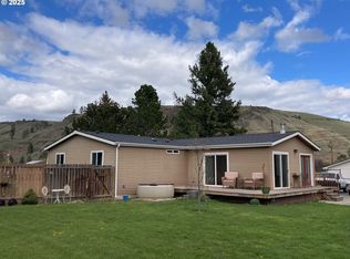 302 W 5th St, Wallowa, OR 97885