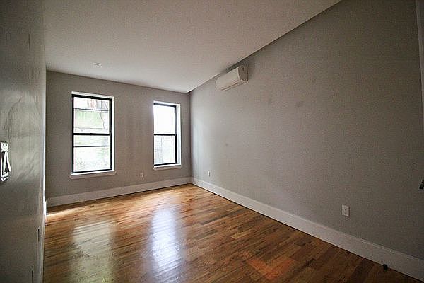 1st image of 246 Sullivan Pl #A5