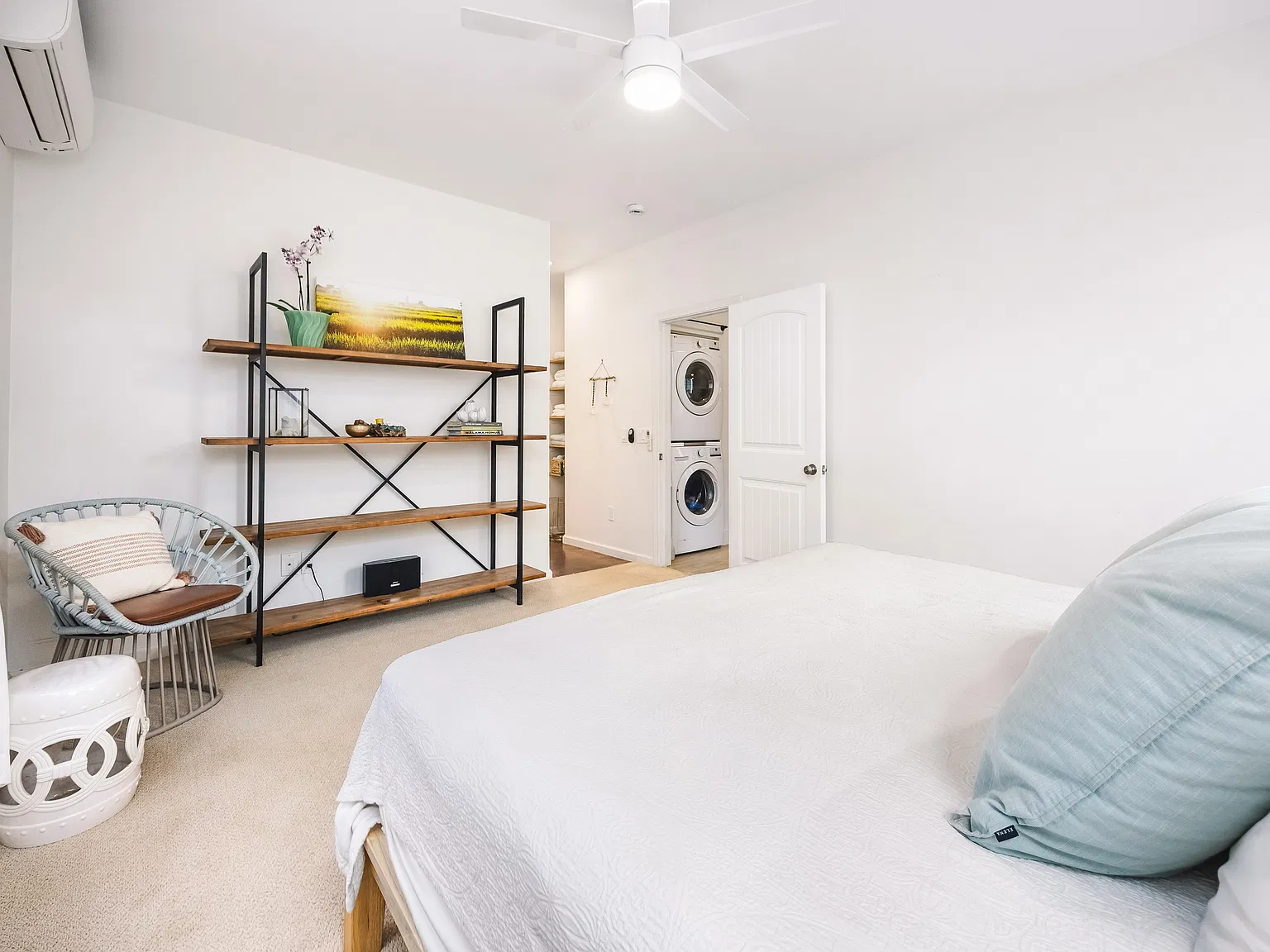 3 bed, 1700 sqft, $7,750 — Photo 4