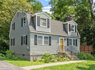 106 N Lowell Rd, Windham, NH 03087