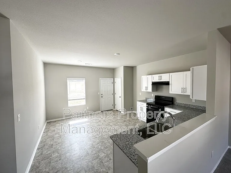 2287 S Ouachita Dr — Photo 4