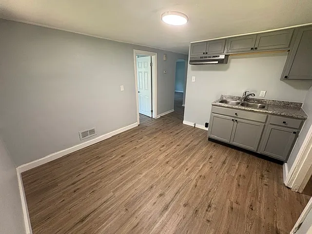 10024 Mayfair Drive - 1 — Photo 2