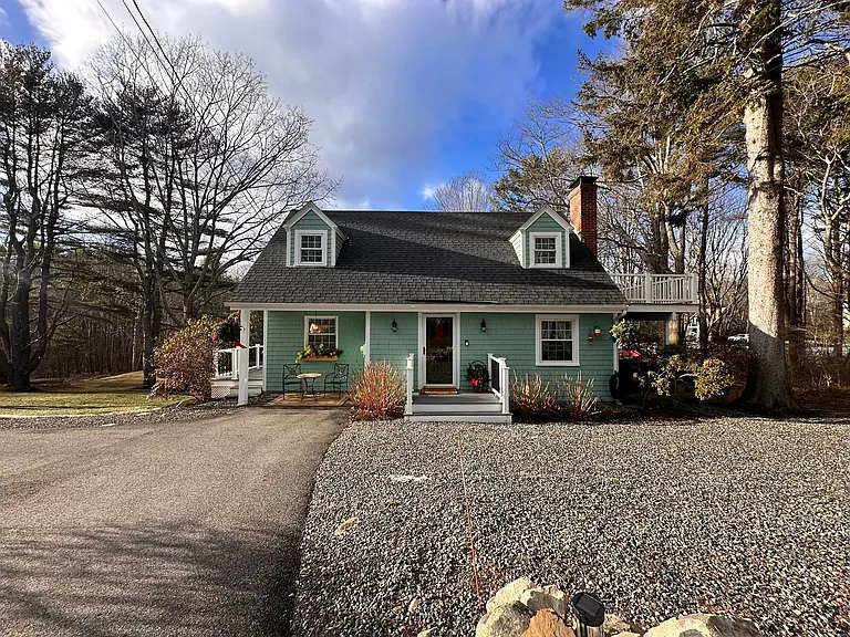 432 Shore Rd — Photo 12