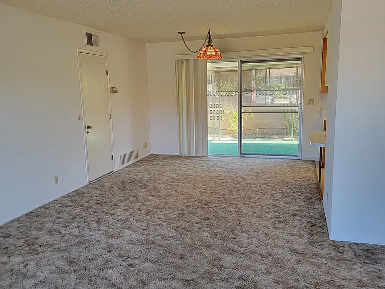 1171 Sandlewood Dr — Photo 13