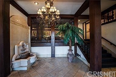 5th image of 12830 Burbank Blvd Unit 319
