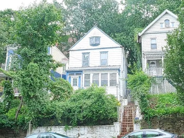 3378 Fort Independence Street, Bronx, NY 10463