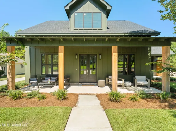 30 May Apple Ave, Hattiesburg, MS 39402