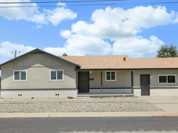 931 E North St, Manteca, CA 95336