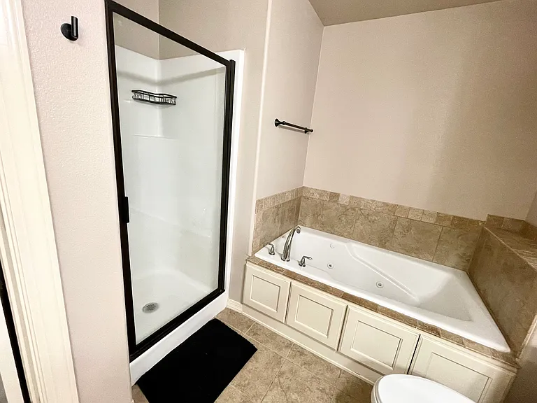 420 Trieste Dr — Photo 38