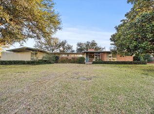 5121 Meadowbrook Dr, Greenville, TX 75402