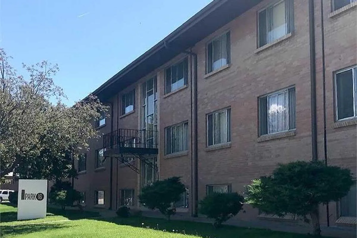 Park 16 Apartments — Photo 1