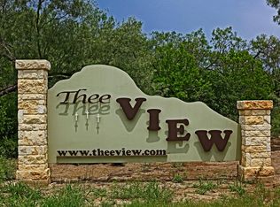 16 Summit Vw, Uvalde, TX 78801