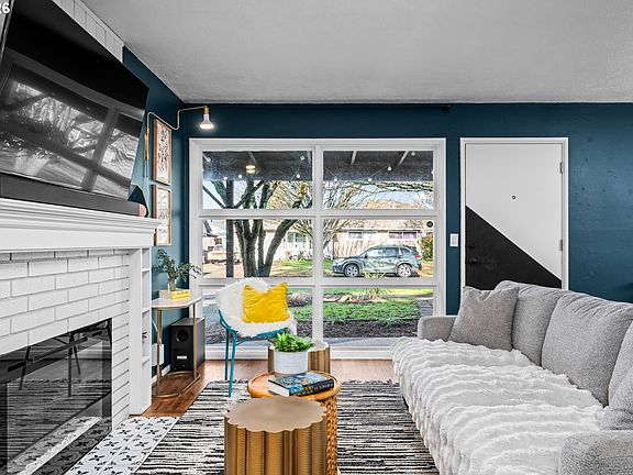 3rd image of 1343 Piedmont St