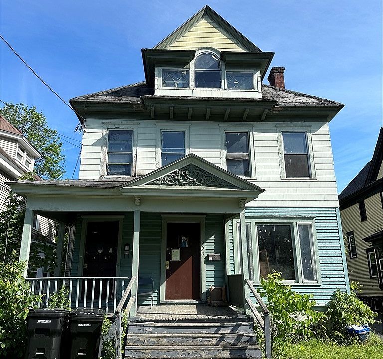1st image of 254 Kirk Ave